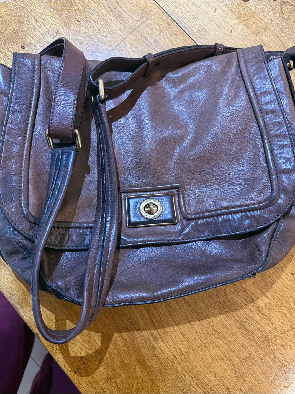 Classic Brown Leather Shoulder Bag - Timeless Everyday Style